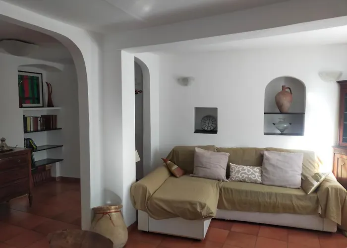Appartamento Incantevole Con Giardino